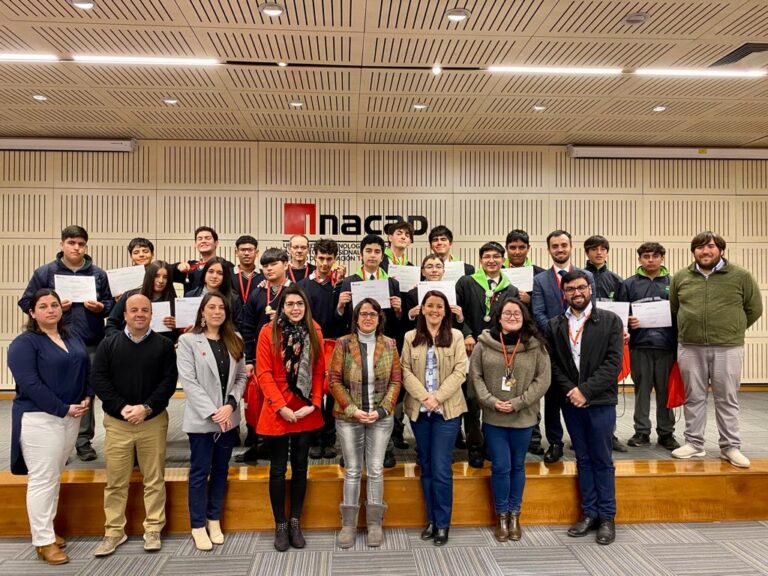 Solución para monitorear sistemas fotovoltaicos gana final local de Desafío GO! Innova 2023