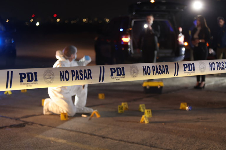 Decretan prisión preventiva para imputado por homicidio con arma blanca en Cauquenes