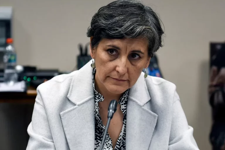 Ministra
