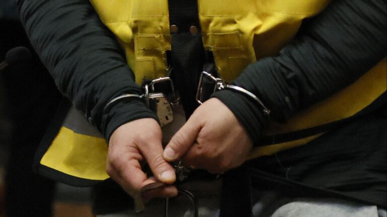 Condenan a 12 años de cárcel a hombre por abuso sexual contra dos menores en Linares