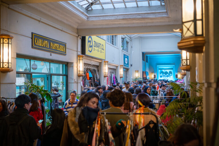 Moda circular, música en vivo y más de 50 stands animarán nueva Feria Drop en Talca
