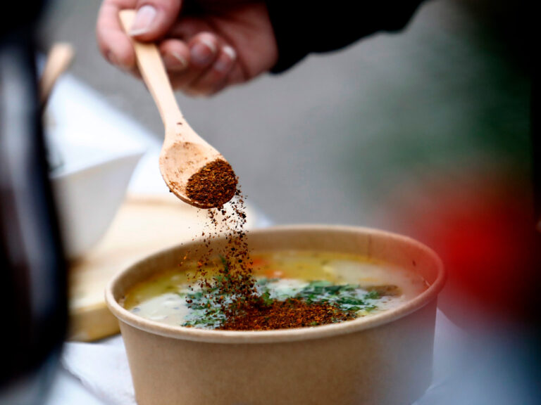 Feria de los Caldos 2026 ofrece gastronomía y tradición en Curicó