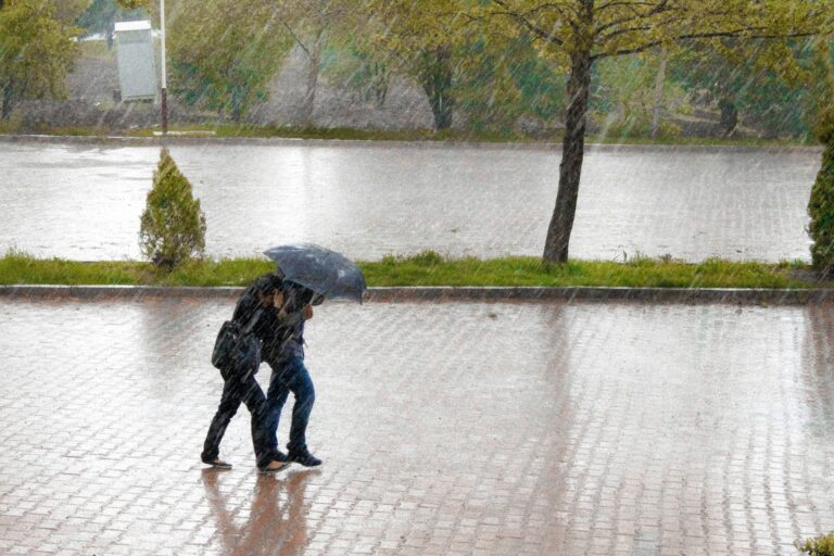 Nuevo pulso de lluvias mantiene en alerta a la Región del Maule